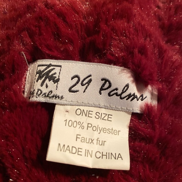 29 PALMS Plush Scarf - Picture 3 of 3